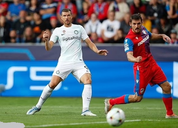 Rozdílná fotbalová filozofie Interu Milán a AC Milán